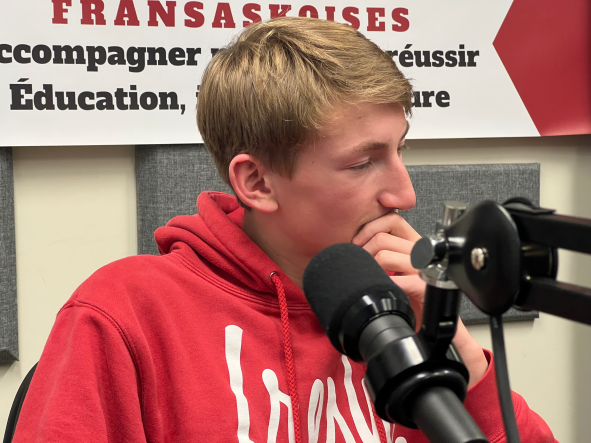 Les élèves de PSQV enregistrent des pièces de théâtre pour CEFR